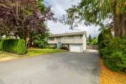 20737 Grade Crescent, Langley, BC, Langley — Single Family Residence for sale