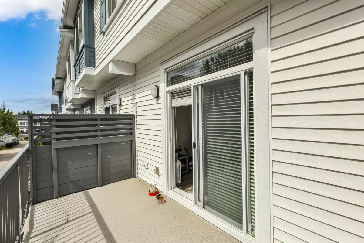 Outdoor Deck Photo of 39 15268 28 Avenue, Surrey, BC