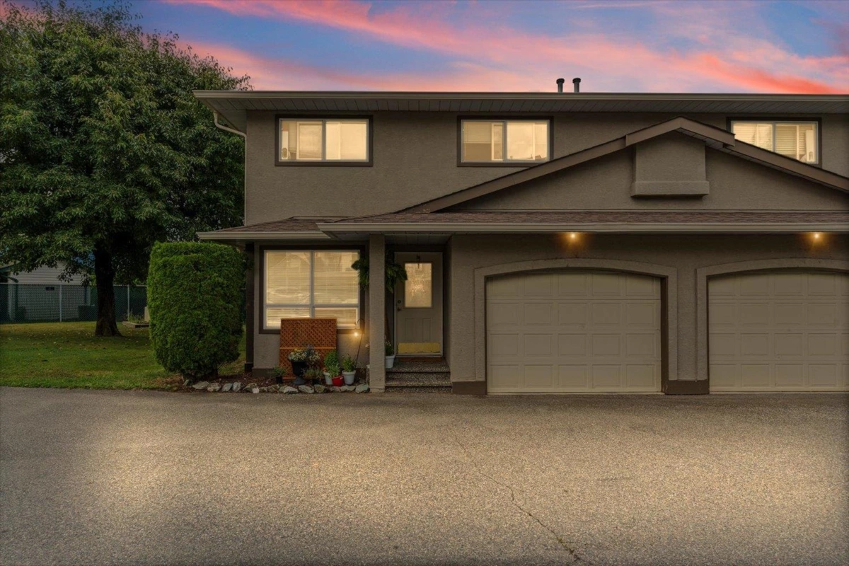 Exterior Rear Photo of 2 1656 Agassiz-Rosedale Highway No 9 Highway, Agassiz, BC