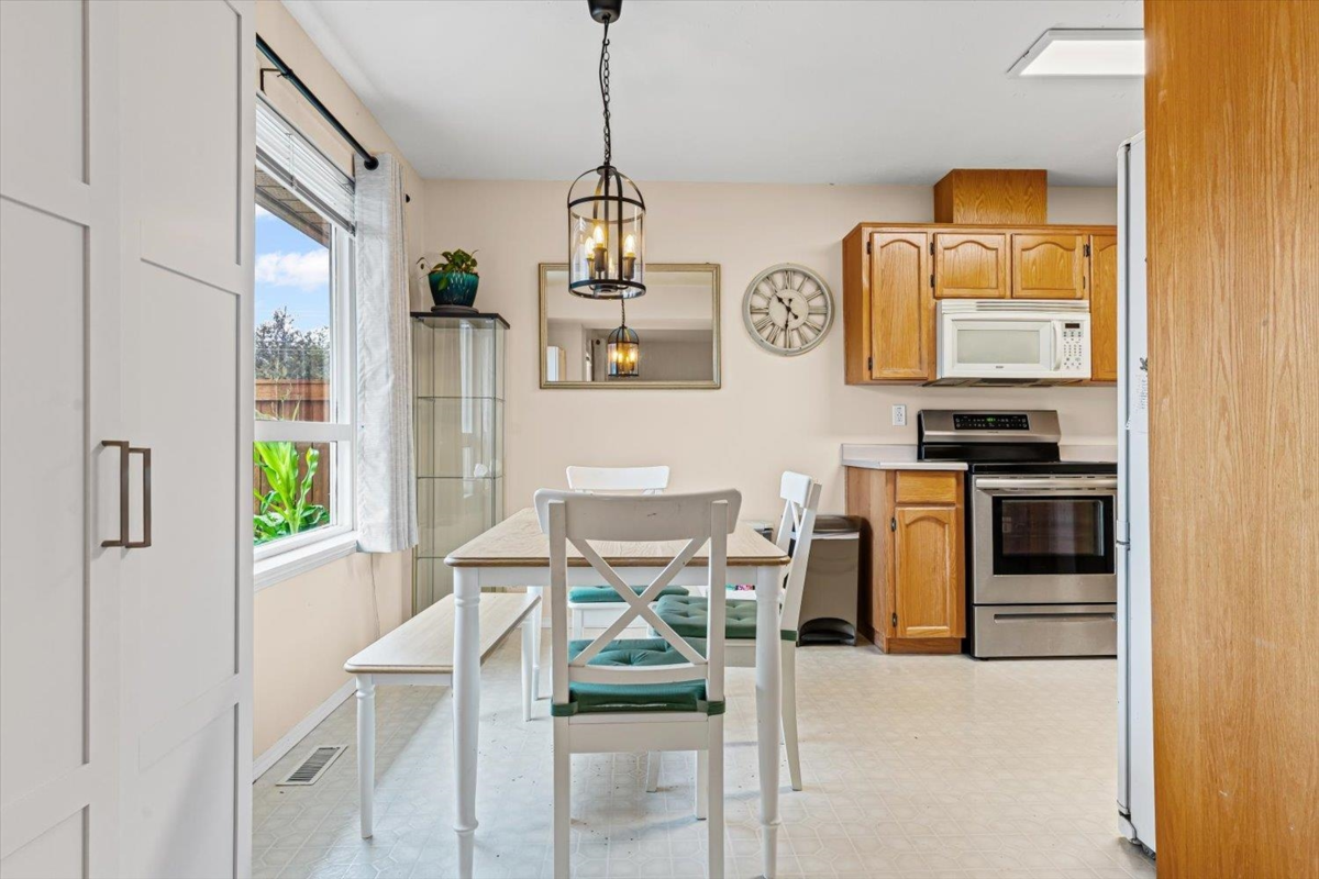 Loft / Bonus Room Photo of 2 1656 Agassiz-Rosedale Highway No 9 Highway, Agassiz, BC