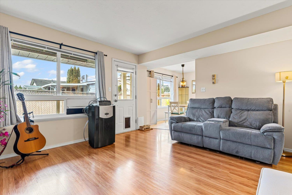 Office / Den Photo of 2 1656 Agassiz-Rosedale Highway No 9 Highway, Agassiz, BC