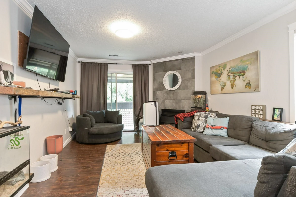 Exterior Rear Photo of 424 34909 Old Yale Road, Abbotsford, BC