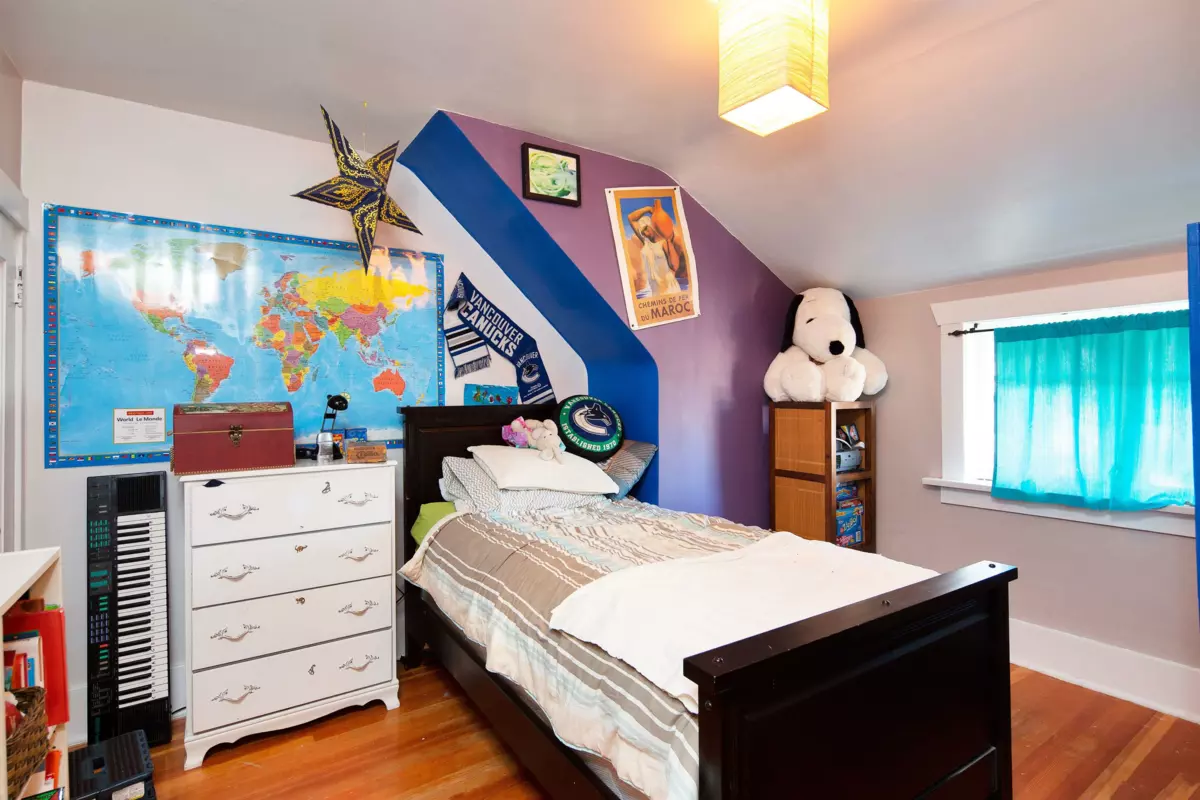 Bedroom 4 Photo of 1325/27 Laburnum Street, Vancouver, BC