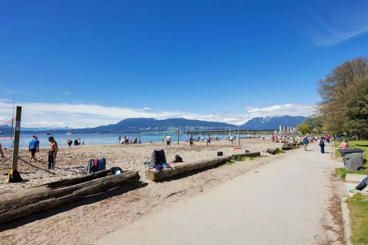 Mudroom Photo of 1325/27 Laburnum Street, Vancouver, BC