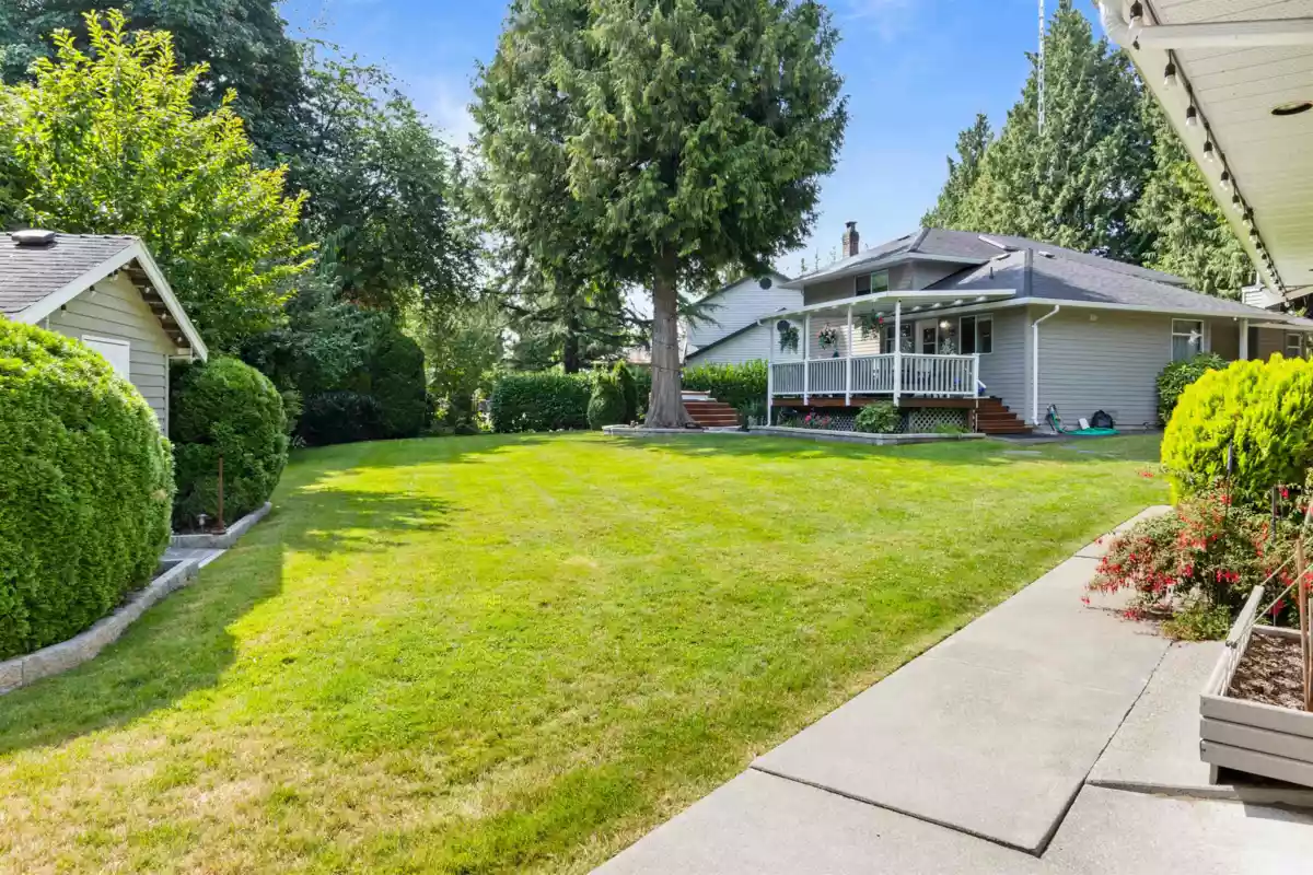 Dining Area Photo of 7324 149a Street, Surrey, BC