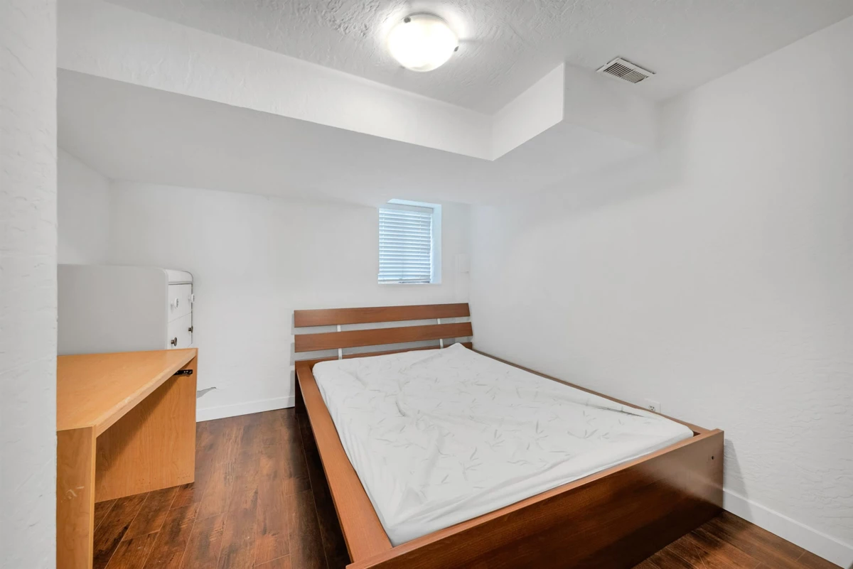 Hallway Photo of 2903 W 42nd Avenue, Vancouver, BC