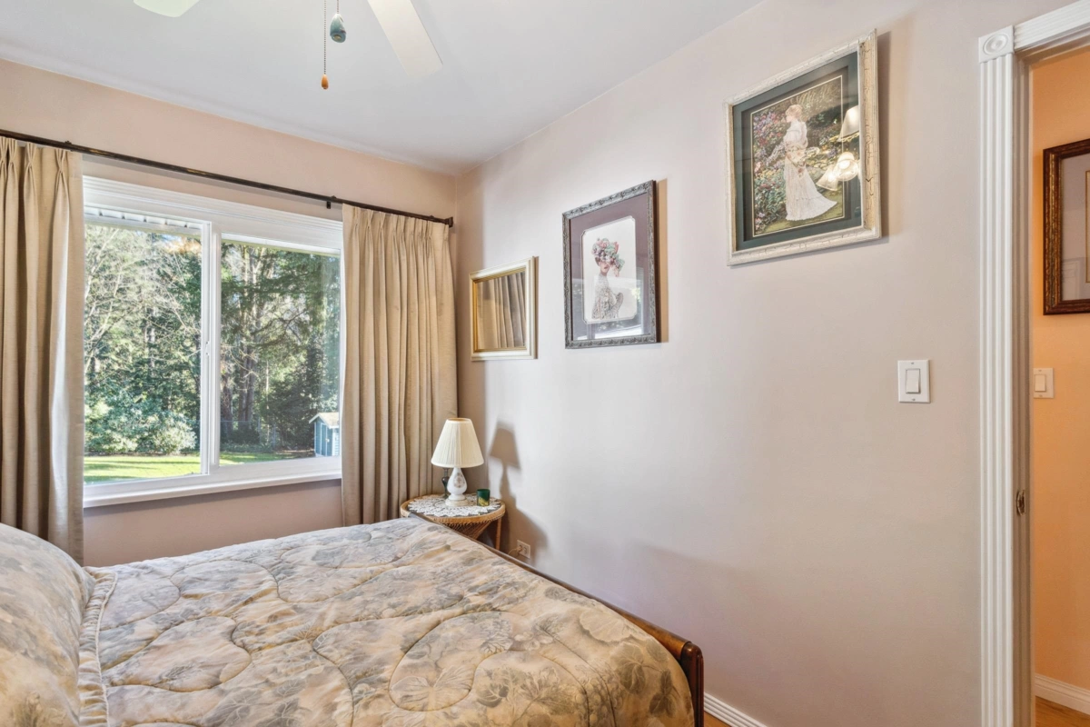 Bedroom 4 Photo of 8222 Joffre Avenue, Burnaby, BC