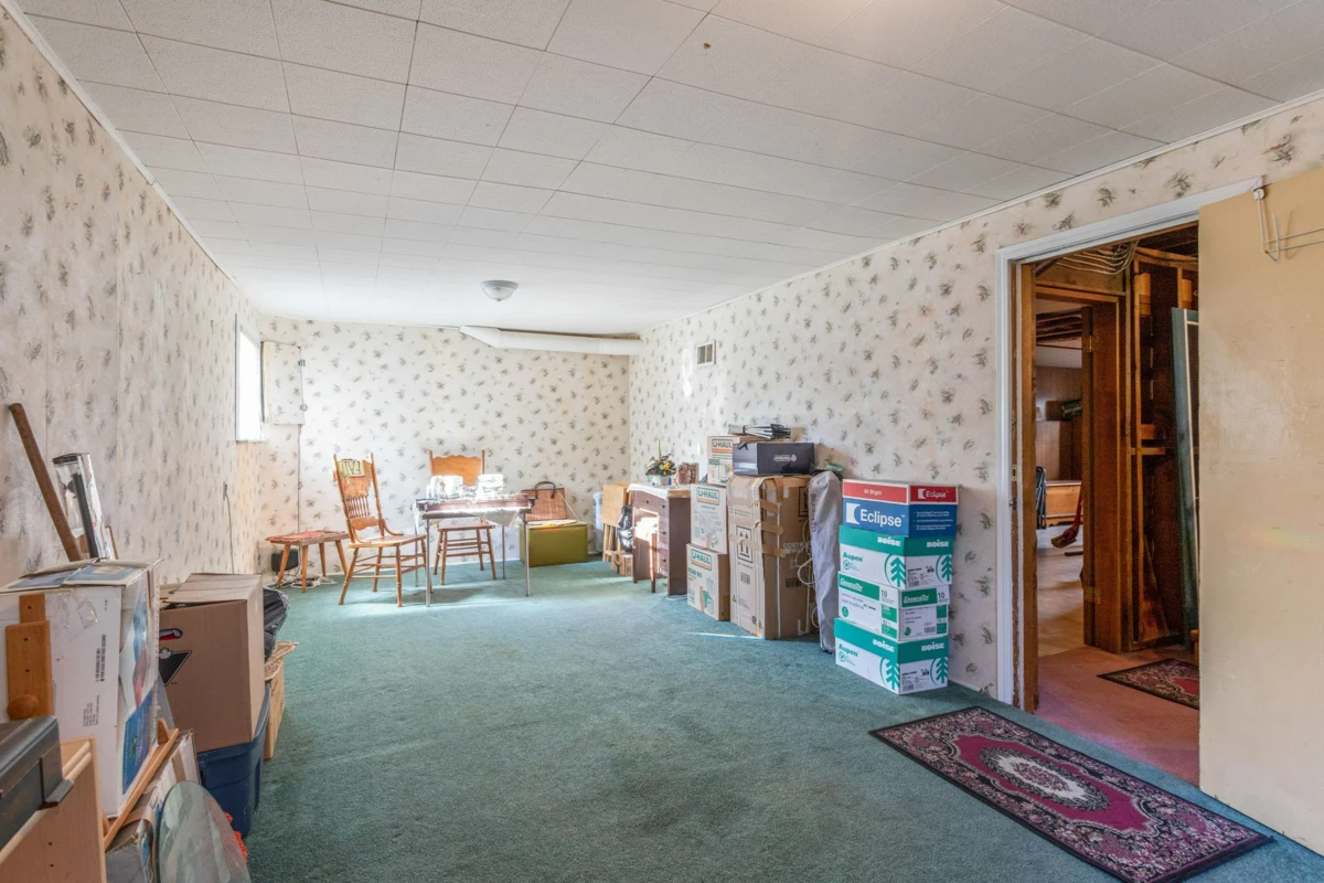 Mudroom Photo of 8222 Joffre Avenue, Burnaby, BC