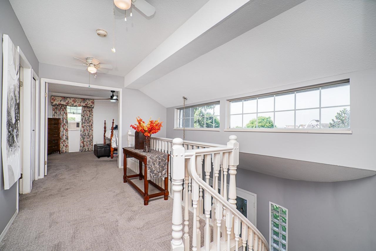 Swimming Pool Photo of 6556 Claytonhill Place, Surrey, BC