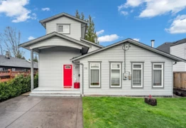 773 Prairie Avenue, Port Coquitlam, BC