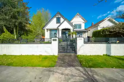 813 Dublin Street, New Westminster, BC