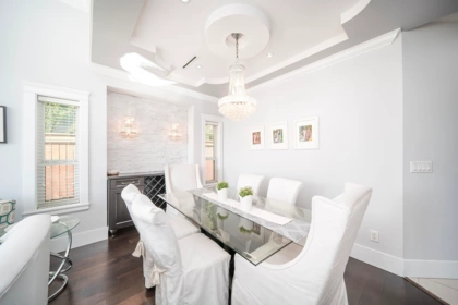 Powder Room Photo of 813 Dublin Street, New Westminster, BC