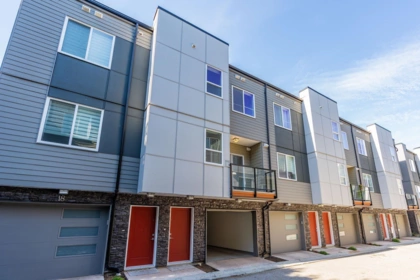 16 8140 166 Street, Surrey, BC, Surrey — Townhouse for sale