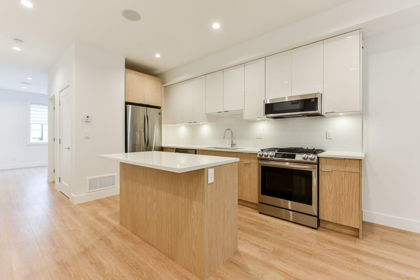 16 8140 166 Street, Surrey, BC, Surrey — Townhouse for sale