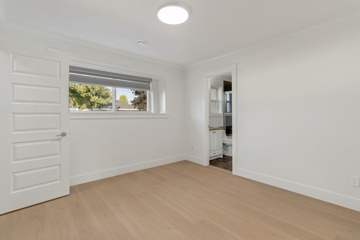 Basement Recreation Room Photo of 7297 115a Street, Delta, BC