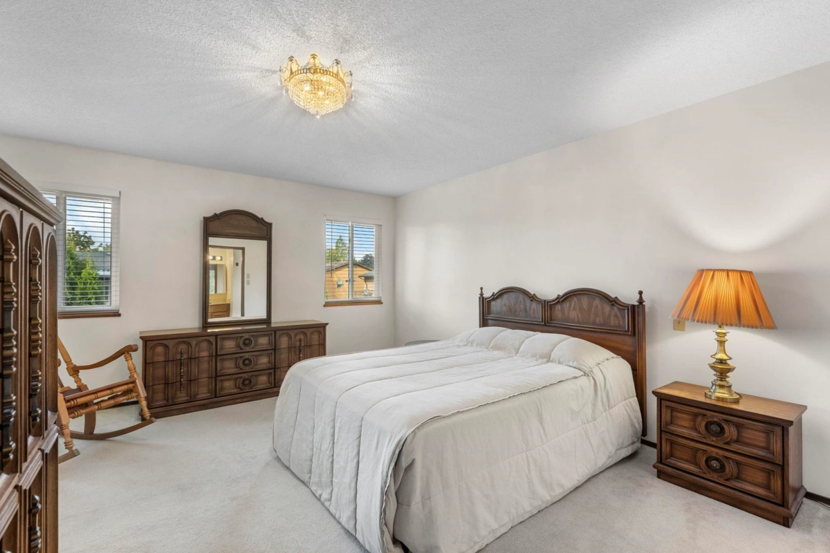 Basement Recreation Room Photo of 8985 145 Street, Surrey, BC