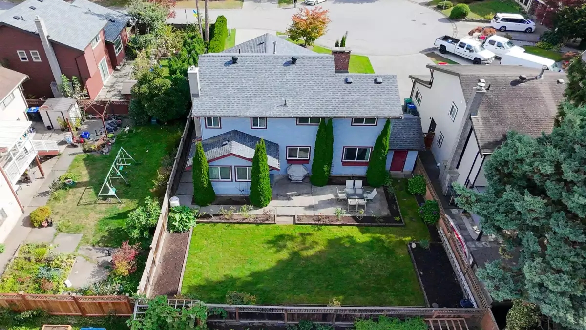 Fitness Center Photo Near 8985 145 Street, Surrey, BC