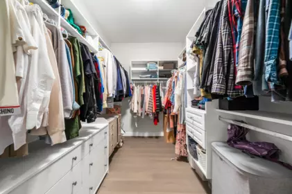 Laundry Room Photo of 9831 Pigott Road, Richmond, BC