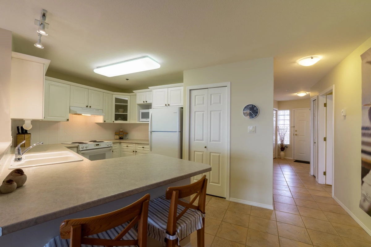 Pantry Photo of 102 5470 Inlet Avenue, Sechelt, BC