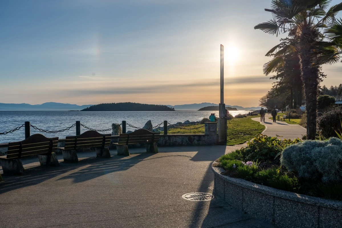 Street View Photo of 102 5470 Inlet Avenue, Sechelt, BC