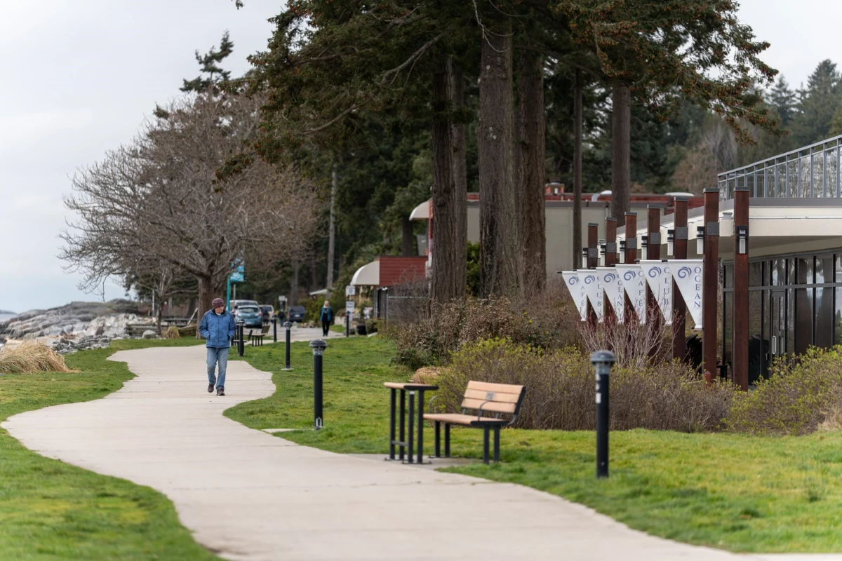 Swimming Pool Photo of 102 5470 Inlet Avenue, Sechelt, BC
