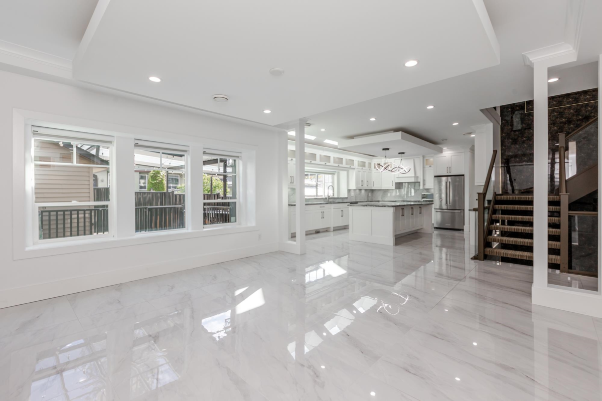 Breakfast Nook Photo of 8244 151a Street, Surrey, BC