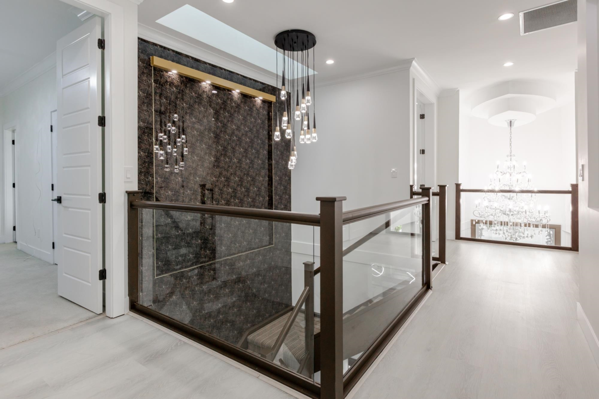 Entry Foyer Photo of 8244 151a Street, Surrey, BC