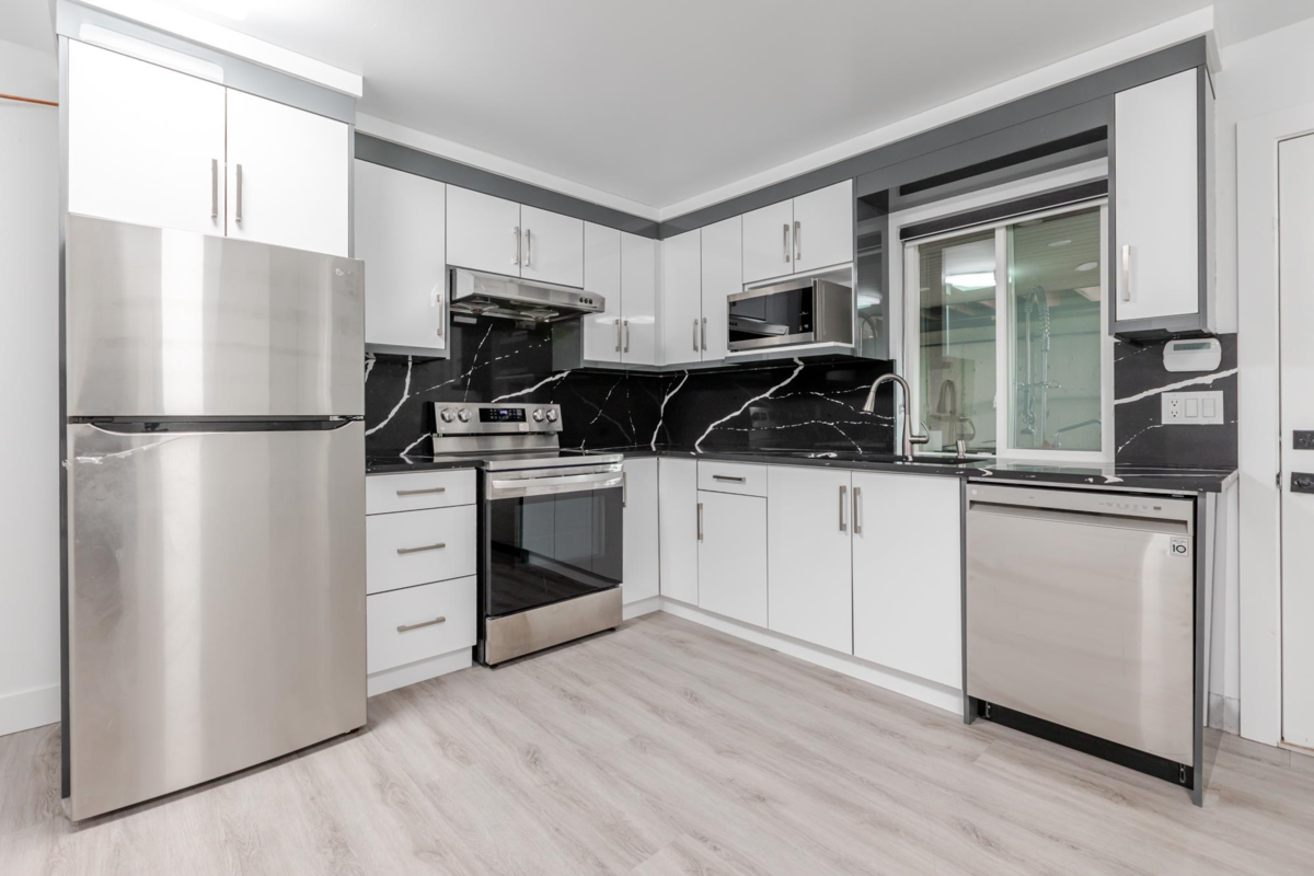 Outdoor Patio Photo of 8244 151a Street, Surrey, BC