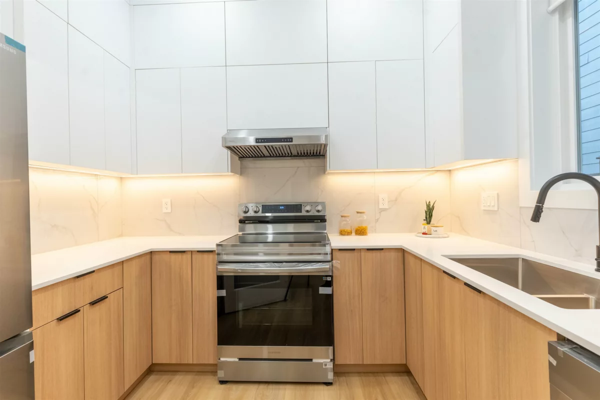 Powder Room Photo of 7684 115a Street, Delta, BC