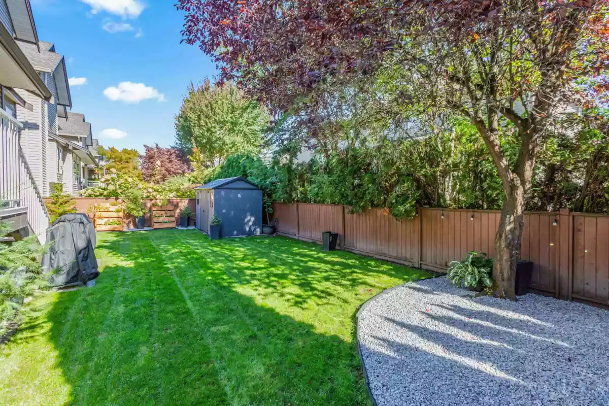 Family Room Photo of 11252 Southgate Road, Pitt Meadows, BC