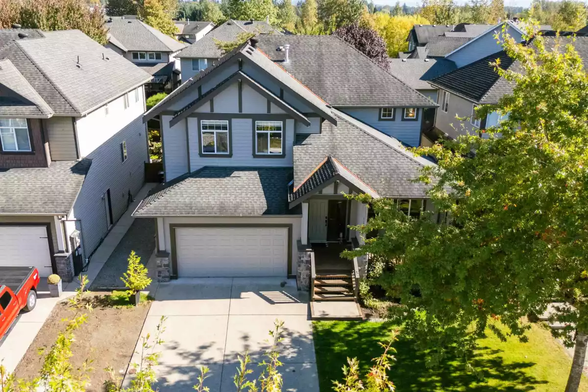 Hot Tub / Spa Photo of 11252 Southgate Road, Pitt Meadows, BC