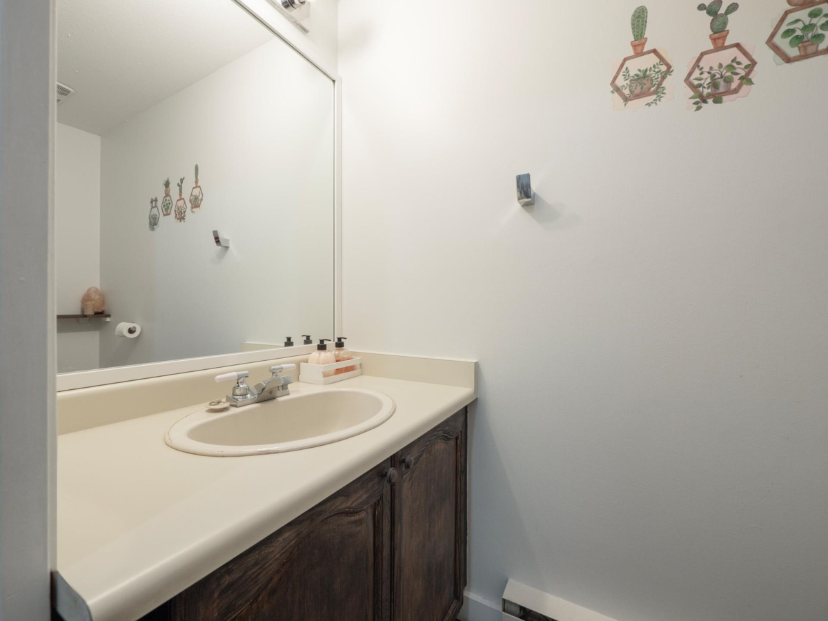 Bedroom 2 Photo of 1 765 School Road, Gibsons, BC