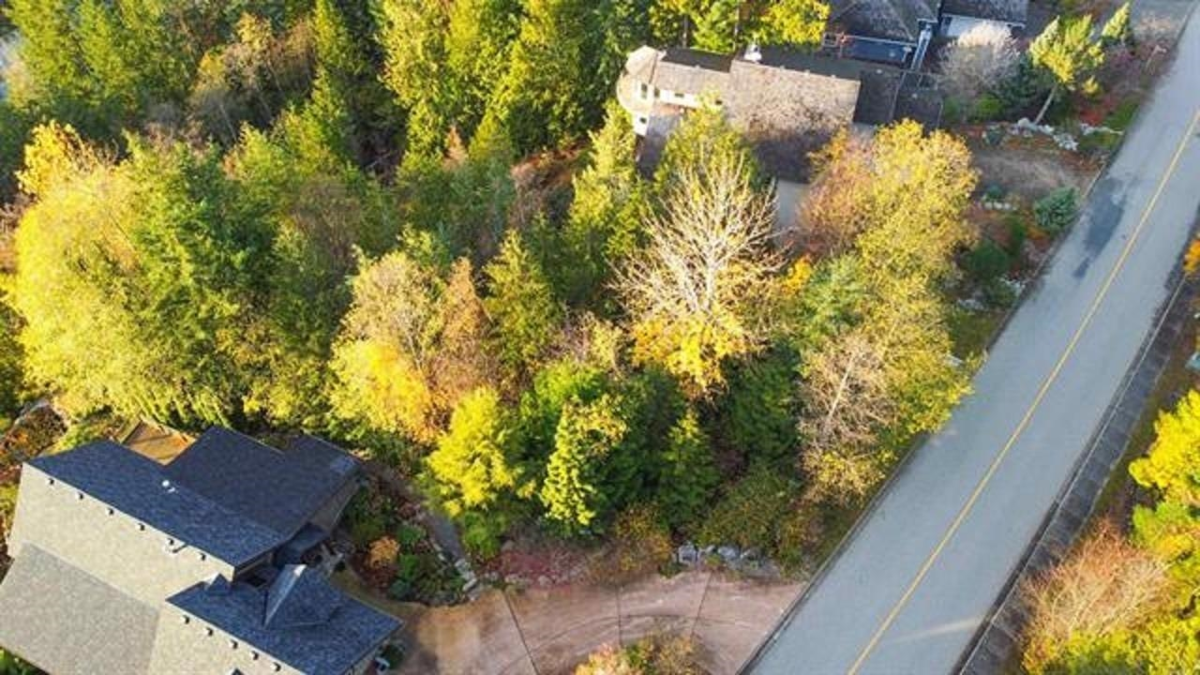 Bedroom 2 Photo of 158 Furry Creek Drive, Furry Creek, BC