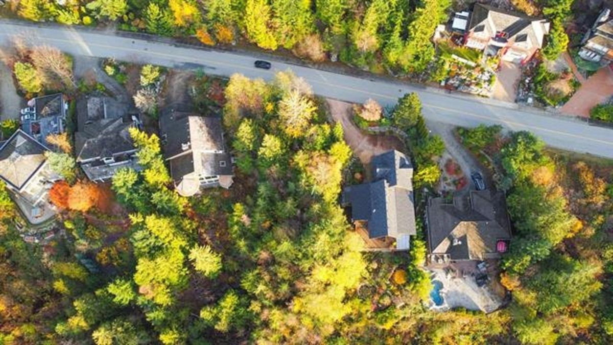 Primary Bathroom Photo of 158 Furry Creek Drive, Furry Creek, BC