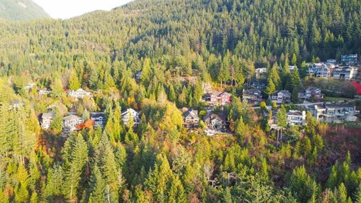 Primary Bedroom Photo of 158 Furry Creek Drive, Furry Creek, BC