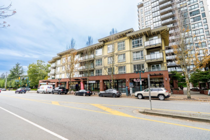 402 2957 Glen Drive, Coquitlam, BC, Coquitlam — Apartment/Condo for sale