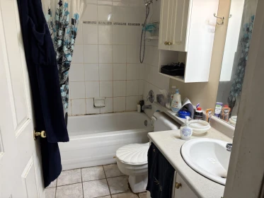 Walk-In Closet Photo of 204 137 W 17th Street, North Vancouver, BC