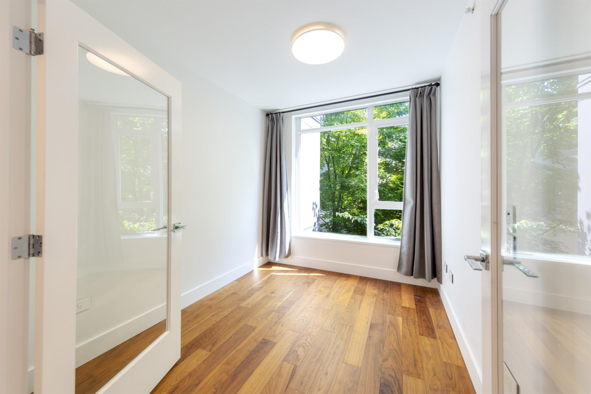 Hallway Photo of 206 7428 Alberta Street, Vancouver, BC