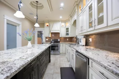 Kitchen Island Photo of 913 Quadling Avenue, Coquitlam, BC