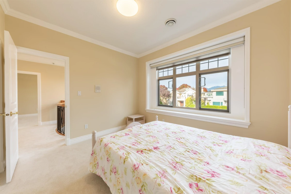 Backyard Photo of 2328 W 22nd Avenue, Vancouver, BC