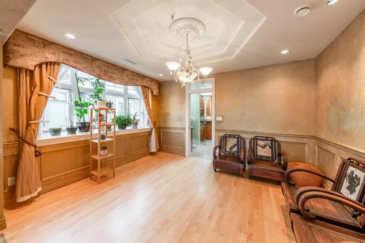 Kitchen Photo of 2328 W 22nd Avenue, Vancouver, BC