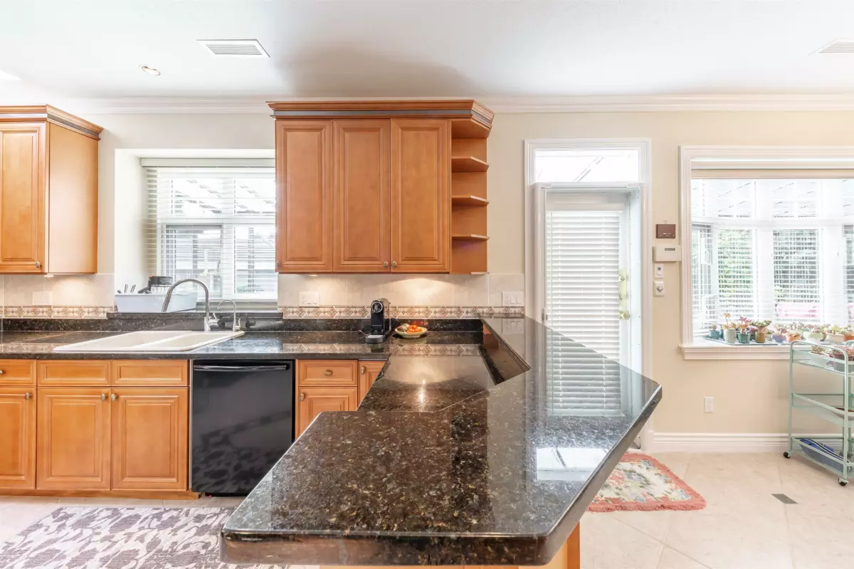 Walk-In Closet Photo of 2328 W 22nd Avenue, Vancouver, BC