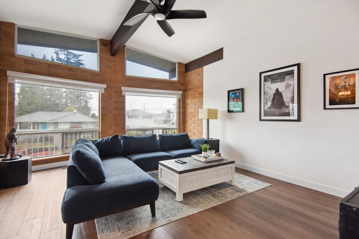 Family Room Photo of 220 N Grosvenor Avenue, Burnaby, BC