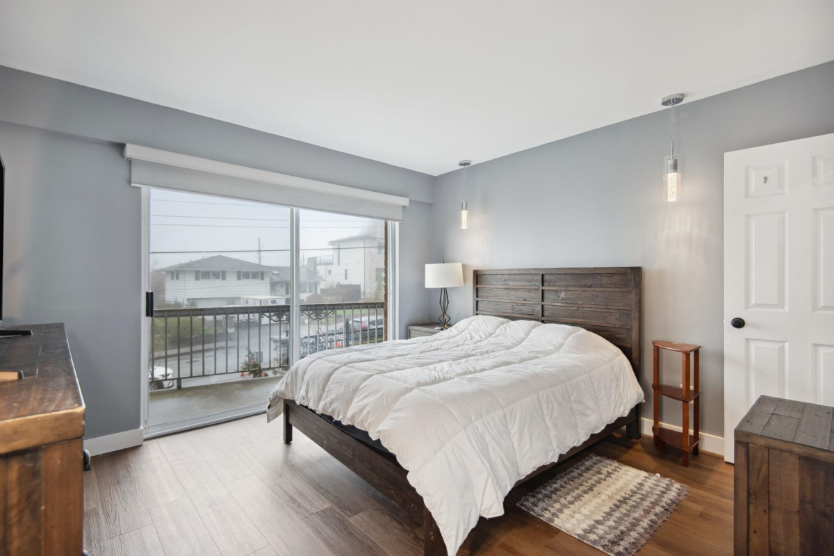 Pantry Photo of 220 N Grosvenor Avenue, Burnaby, BC