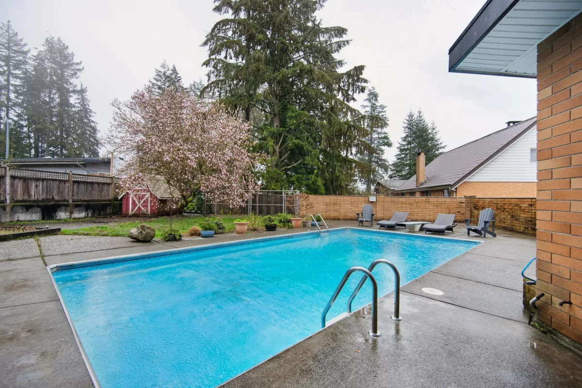 Swimming Pool Photo of 220 N Grosvenor Avenue, Burnaby, BC
