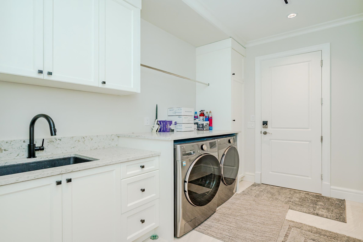 Hot Tub / Spa Photo of 9491 Desmond Road, Richmond, BC