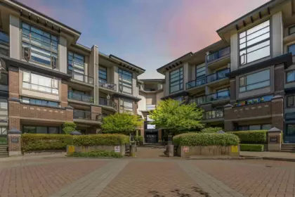 338 10838 City Parkway, Surrey, BC, Surrey — Apartment/Condo for sale