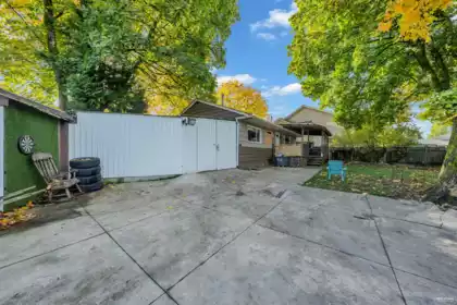 Garage Interior Photo of 735 Lea Avenue, Coquitlam, BC