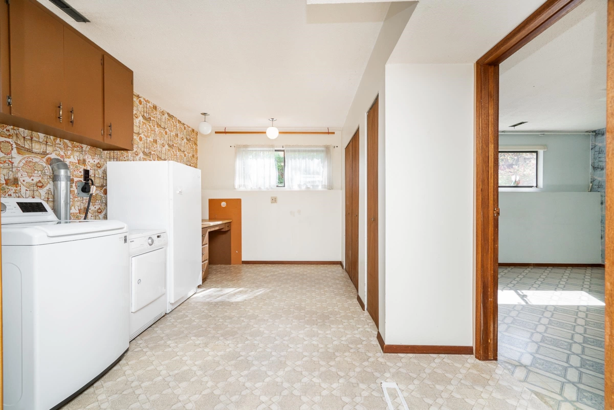 Front Yard Photo of 5 Tuxedo Place, Port Moody, BC