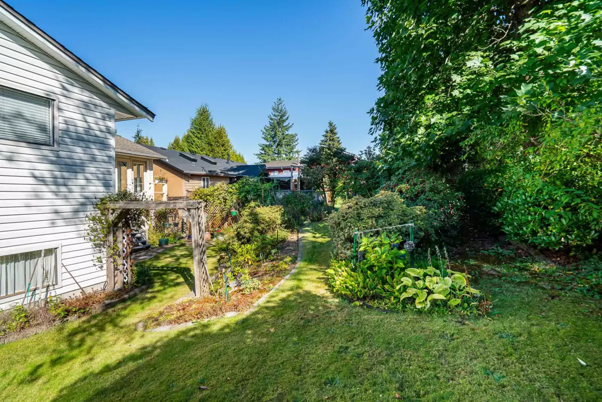 Hot Tub / Spa Photo of 5 Tuxedo Place, Port Moody, BC